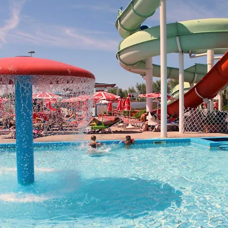 מלון San Marino 3*