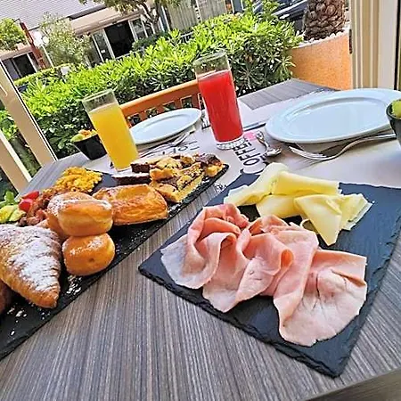 San Marino Szálloda 3*